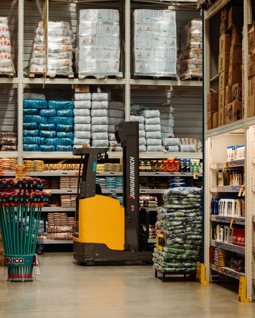 Strategi distribution management penting untuk bisnis retail anda.