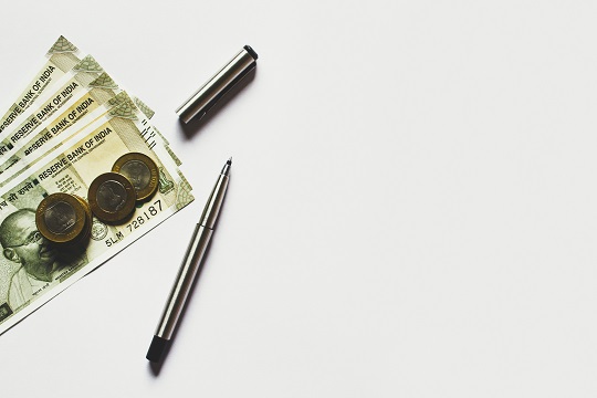 Profit Management Dilemma: Prioritizing Price Increases or Cost Savings?