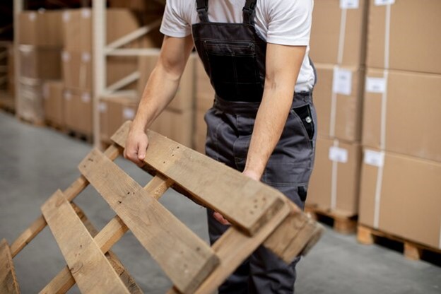 One Way or Returnable Pallets Which is Better for Buyers and Sellers in the Supply Chain